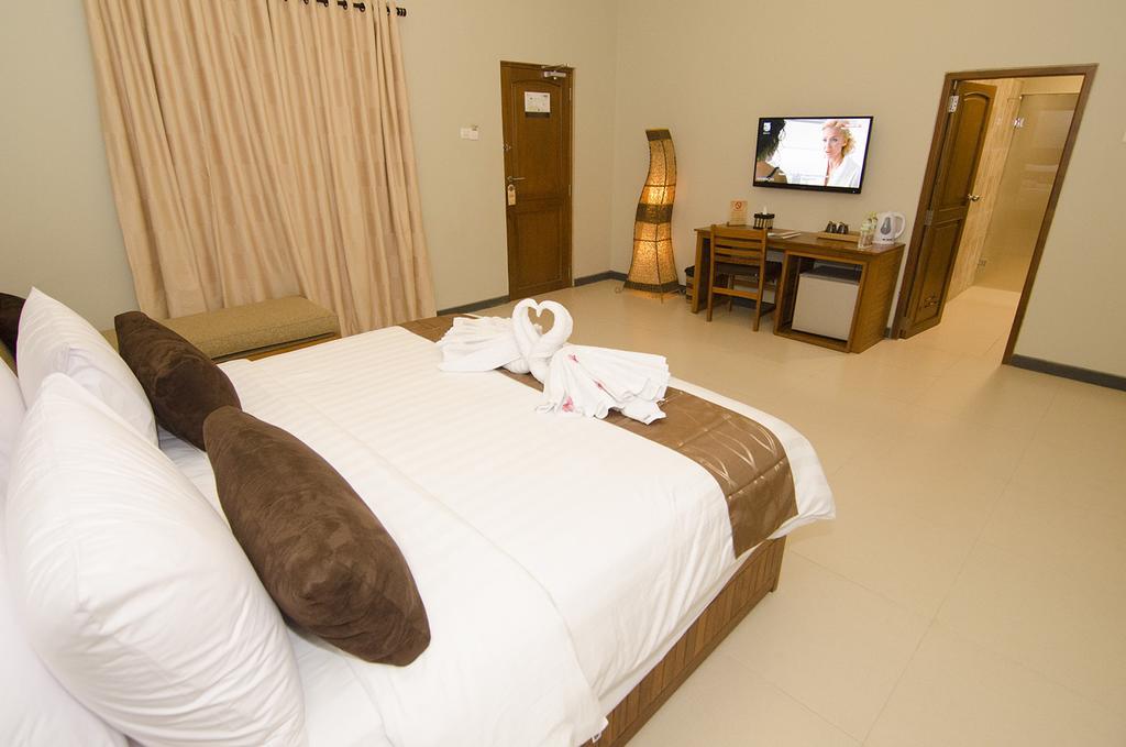 Syailendra Hotel Syariah Jepara Zewnętrze zdjęcie